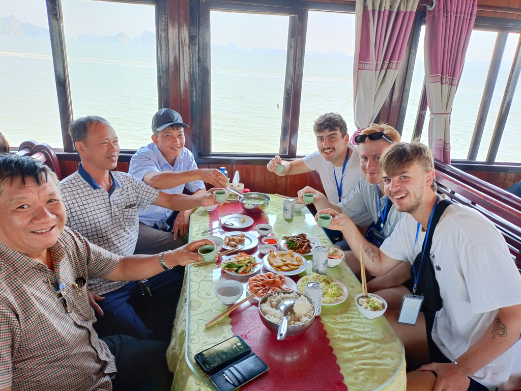 tàu hà bình hạ long tàu hà bình hạ long