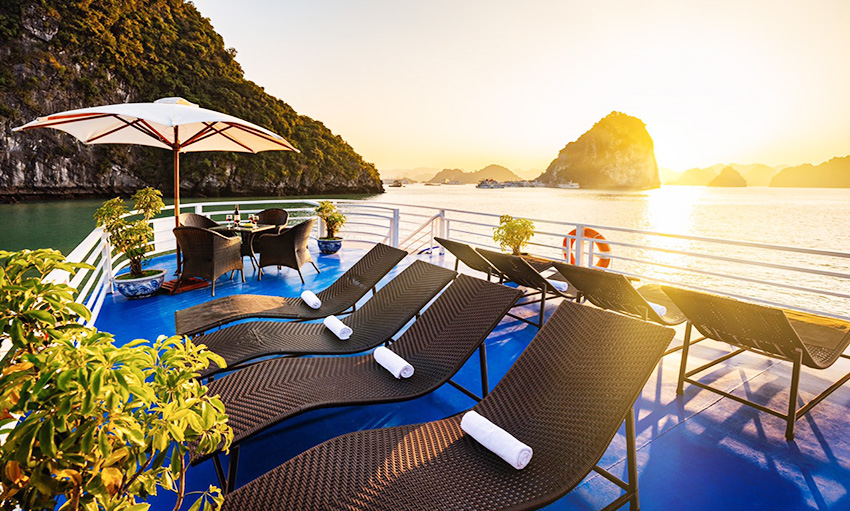 tàu huy lộc 68 hạ long