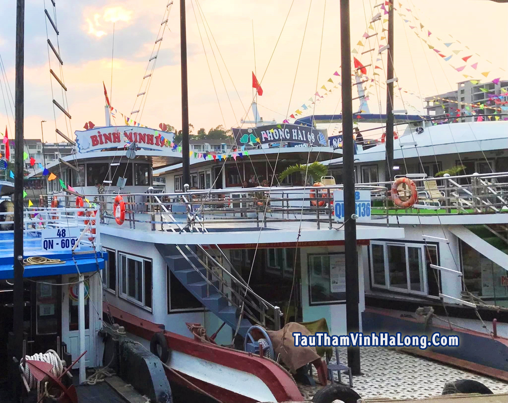 Tàu Bình Minh 19 Hạ Long Tàu Bình Minh 19 Hạ Long